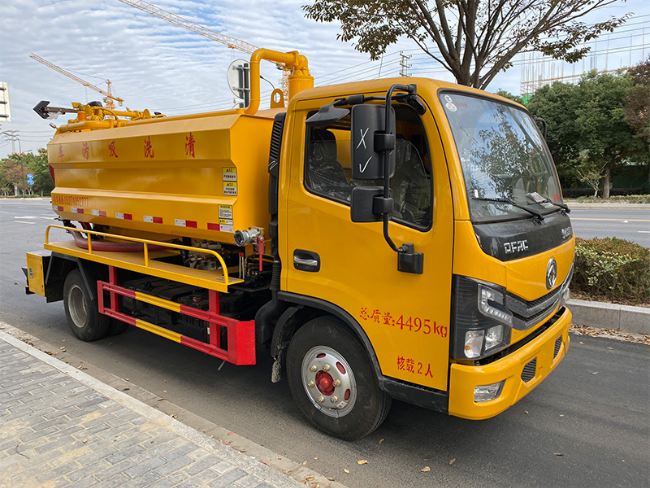 资阳清洗吸污车